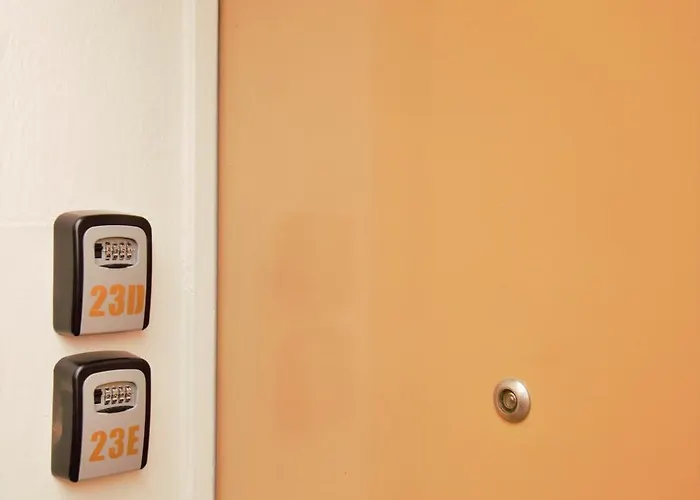 Apartment Roomspoznan Pl - Powstancow Wielkopolskich 23 - 24h Self Check-in *